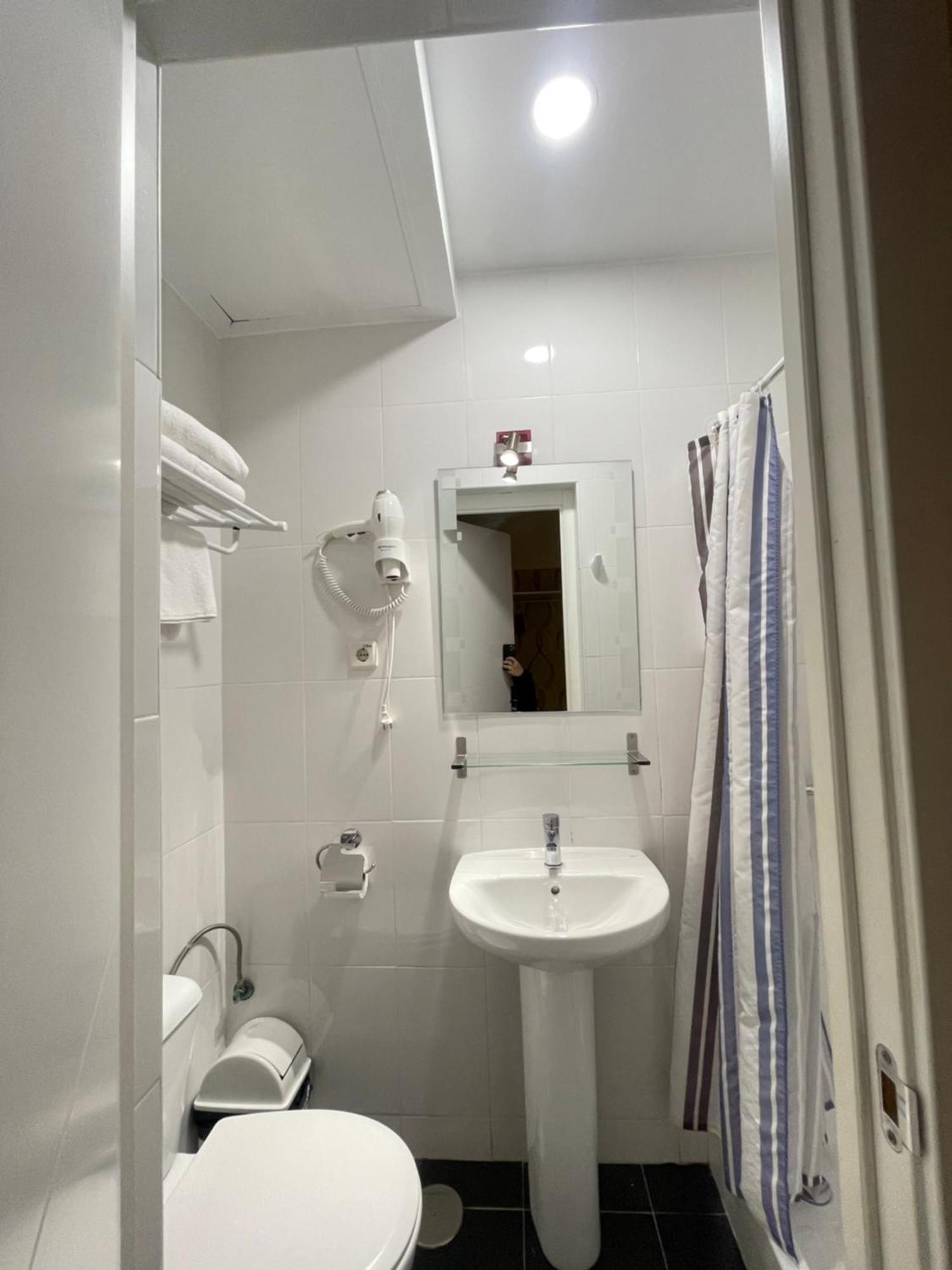 Hostal Oliver Madri Exterior foto